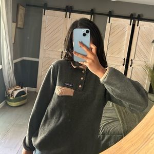 Patagonia synchilla size small!